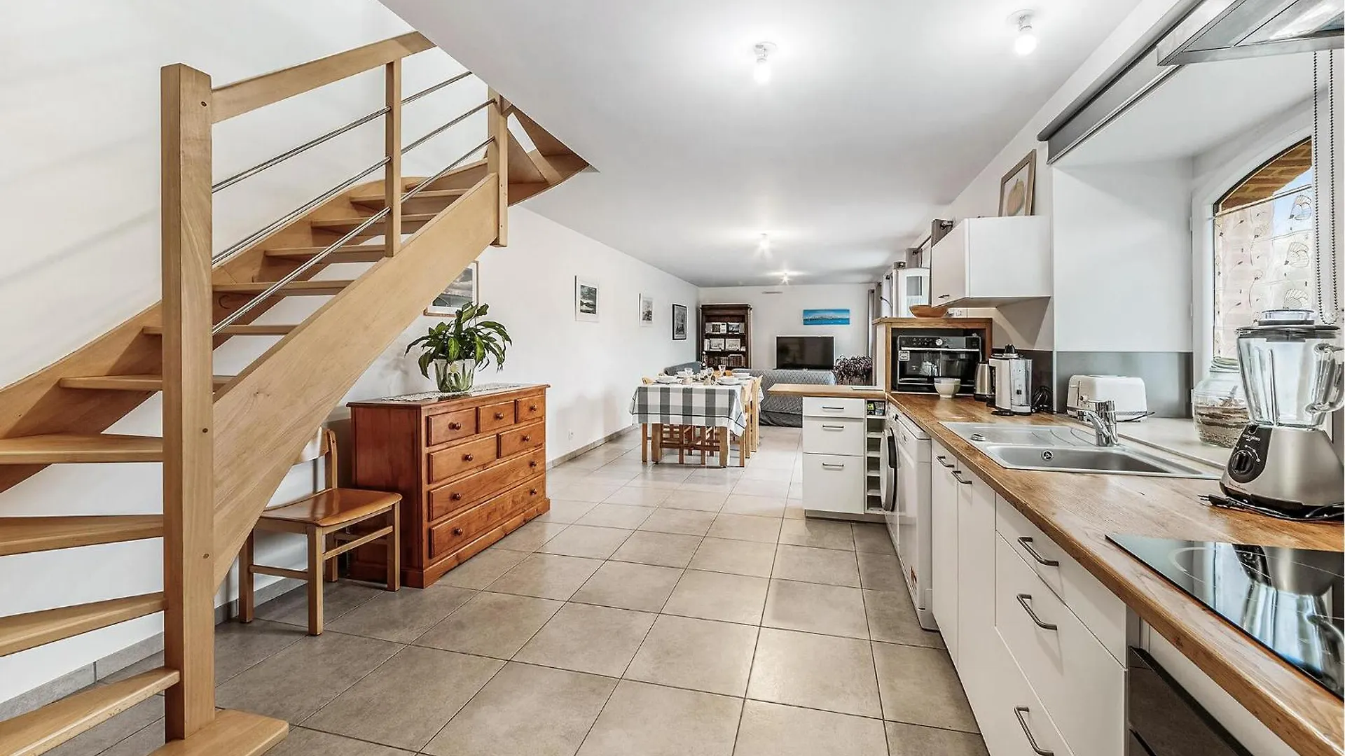 2 Bedroom Gorgeous Home In Saint-Meloir-Des-Ondes Holiday home