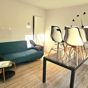 Appartement T3 Jaccuzi Terrasse Et Salle De Sport T3 Le Pont, Saint-Méloir-des-Ondes